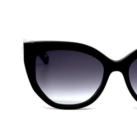 New, SALVATORE FERRAGAMO Sunglasses SF1061S 001 Authentic - Picture 4 of 12